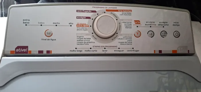 Máquina de lavar roupas Brastemp Ative 11 kilos