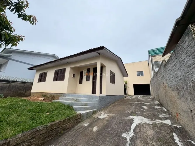 Casa Padrão para Alugar no Bairro LIRI em Içara