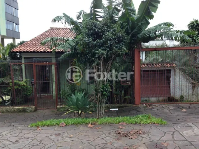 Casa à venda Rua Matias José Bins, Chácara das Pedras - Porto Alegre