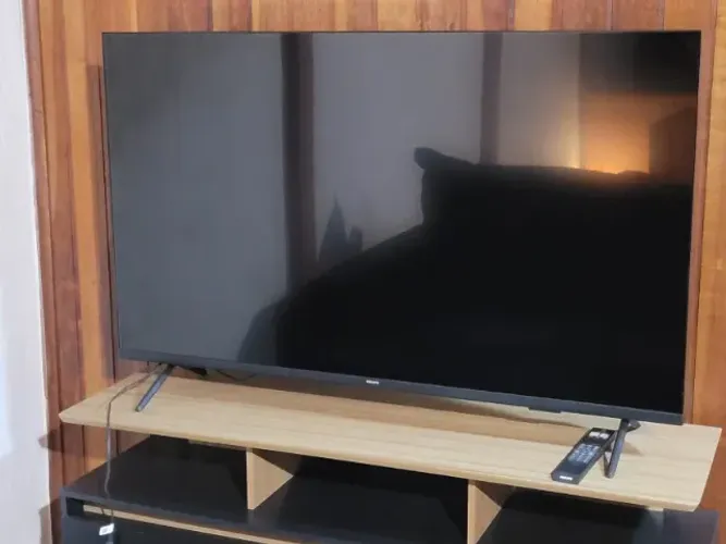 Smart TV Philips 50 polegadas 4K, Google TV, Dolby Vision, conservada,