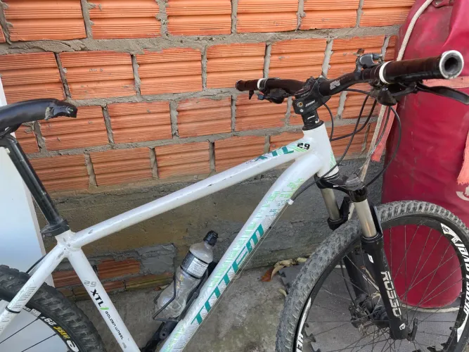 Bicicleta VikingX Aro 29 XTL - Freio a Disco - Excelente Estado