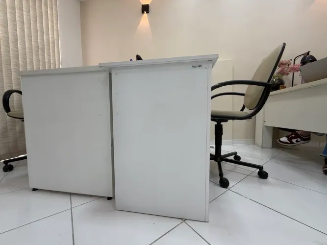 Mesa escrivaninha