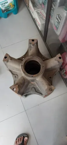 Cubo de roda raiado 5 furos aro 20 