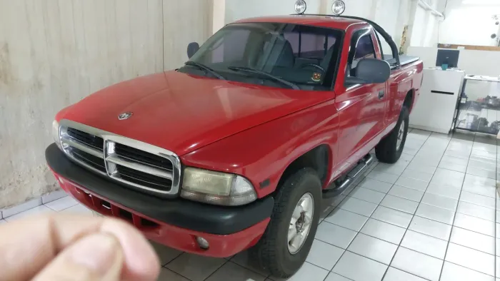 Dodge Dakota Sport CE 3.9 V6 2000
