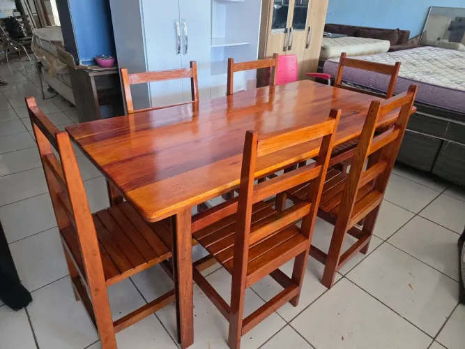 Mesa de 6 cadeiras macacauba nova
