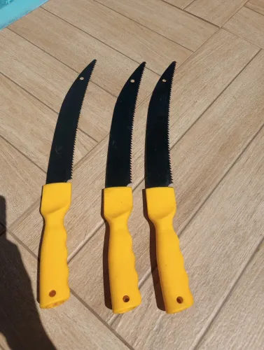 Serrote Serra De Poda limpeza de galhos Tramontina para jardim