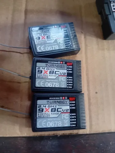 Aeromodelo receptor turnigy 9x8cv2 2.4ghz
