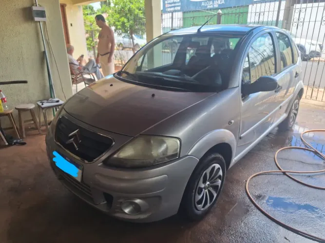 Citroen C3 GLX 1.4/ GLX Sonora 1.4 Flex 8V 5P 2010