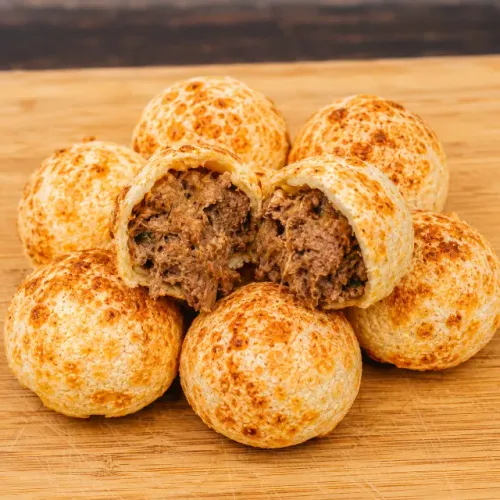 Pão de Queijo Recheado (Cento)