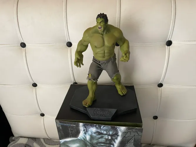 Estátua Hulk iron Studios
