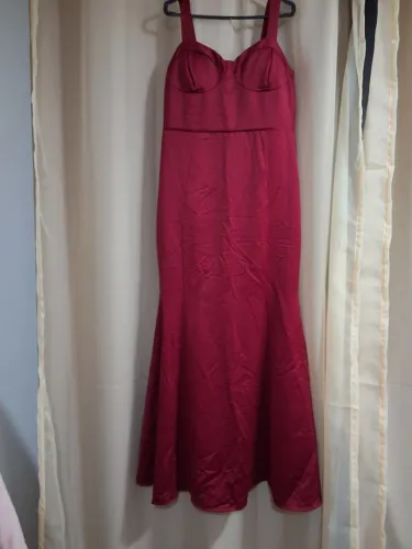 Vestido de festa longo - marsala