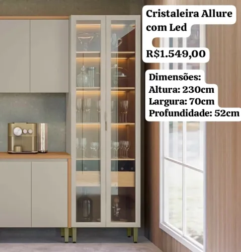 Cristaleira Allure com Led R$1.549,00 Dimensões: Altura: 230cm Largura: 70cm