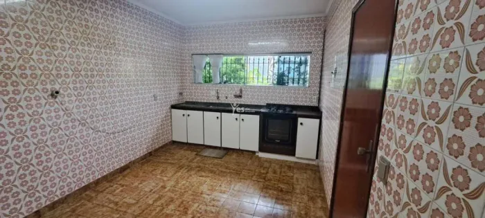 Linda Casa Assobradada à Venda no Bairro Olímpico em São Caetano do Sul com 93m² REF: 1755