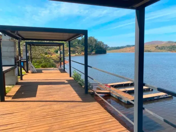 Granja / Casa 2 Qts / Suite - REPRESA JOÃO PENIDO