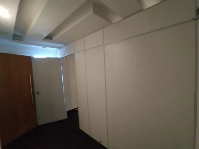 Vendo divisórias em Drywall.