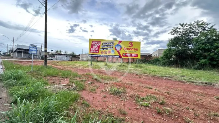 Terreno Comercial codigo: 274243