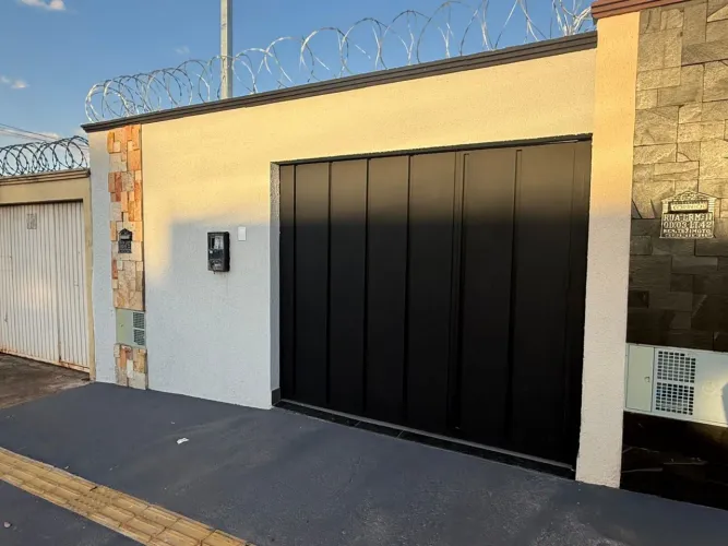 Casa nova a venda