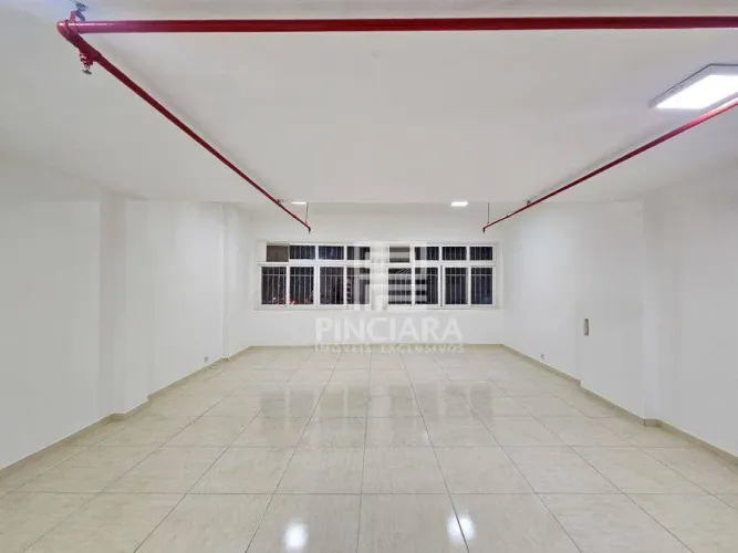 Sala de 64 m² na Rua Riachuelo - Alugue por R$ 1.600/mês + taxas - Rio de Janeiro/RJ