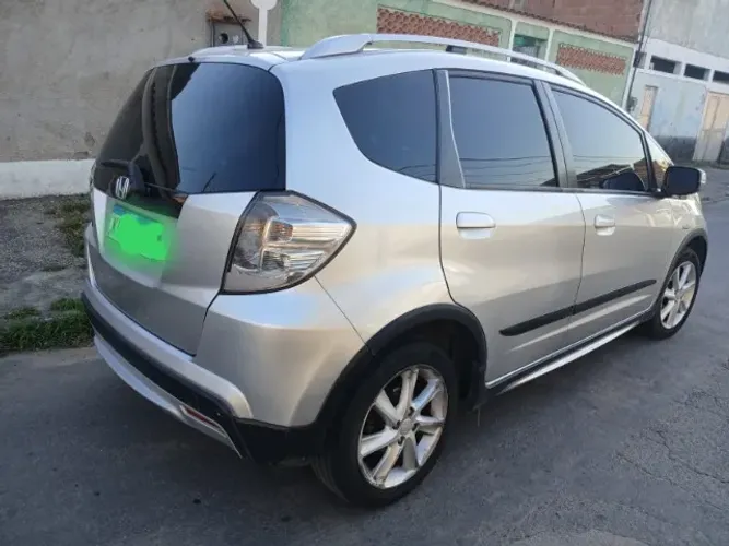 Honda Fit Twist 1.5 Flex 16V 5P Aut. 2014