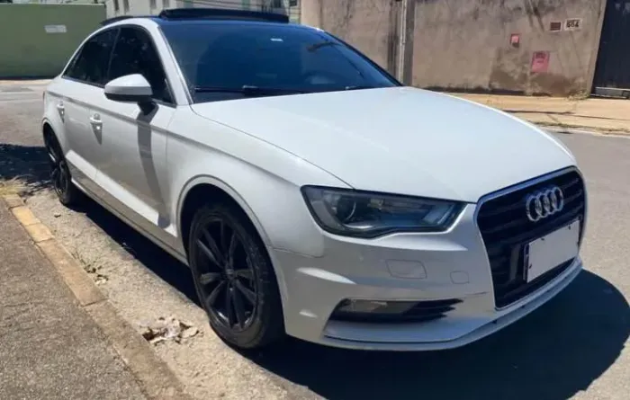 Audi A3 Sed.1.8/1.8 Ambit.16v TB FSI S-tronic 2015