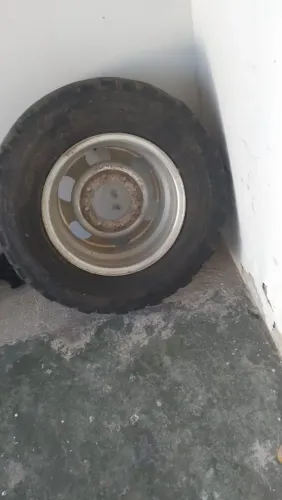 Pneu aro 16,F250 265/70