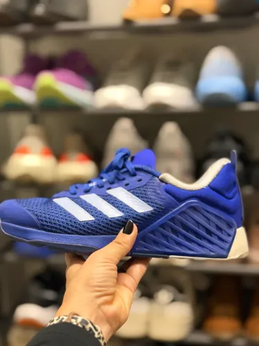 Tênis drop set adidas (para treino de pernas)
