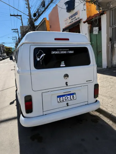 Volkswagen Kombi Standard 1.4 MI Total Flex 8V 2010