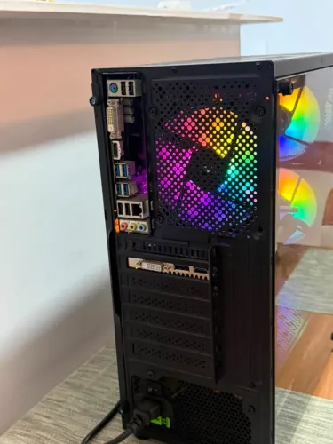 PC Gamer Ryzen 5 + RX 580 8GB + 16GB RAM | Pronto para jogar