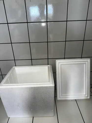 Caixa de isopor - 40L