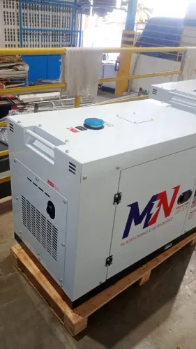 Gerador a Diesel 10KVA automático (ATS)