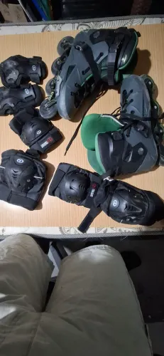 Patins + kit de proteção completo usado 43 - 44