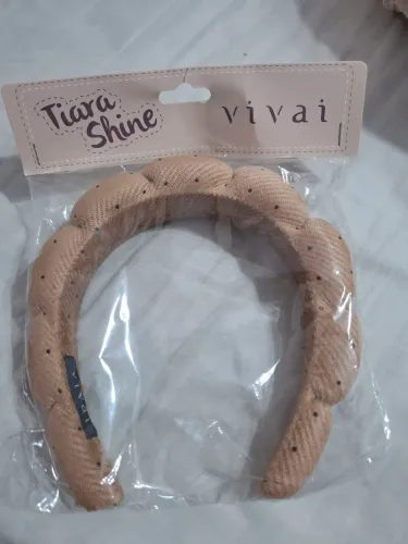 Tiara nuvem de maquiagem
