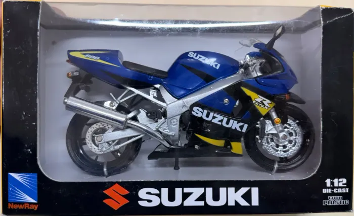 Miniatura Motocicleta Suzuki GSX-R 600 1/12