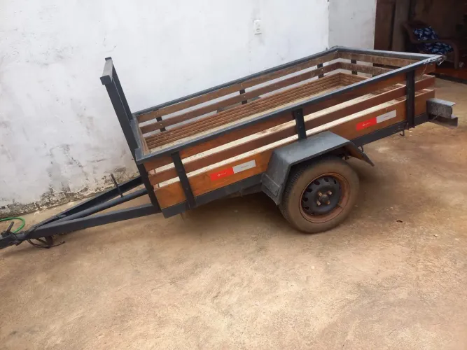 Carretinha para automovel