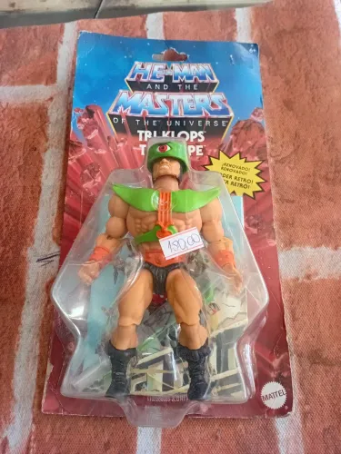 Boneco Triklops MOTU