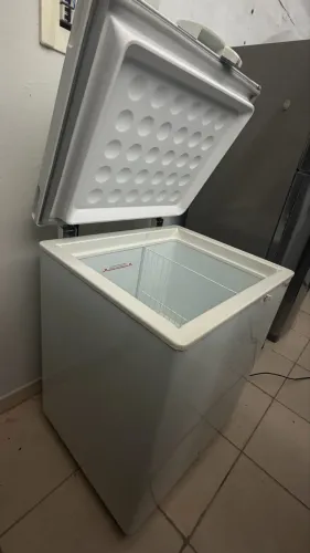 Frizer 01 tampa super conservado pra vende hoje!!!?