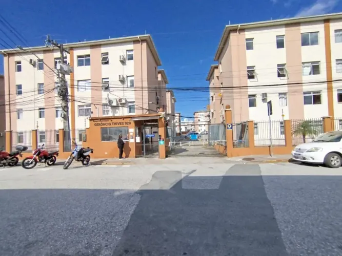 Apartamento 3 dorm para alugar - Barreiros - São José/SC