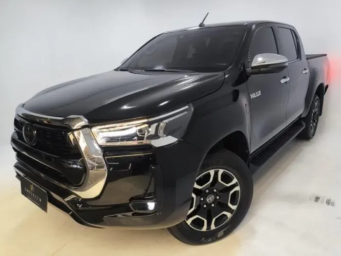 Toyota Hilux CD SRX 4X4 2.8 TDI 16V Diesel Aut. 2021