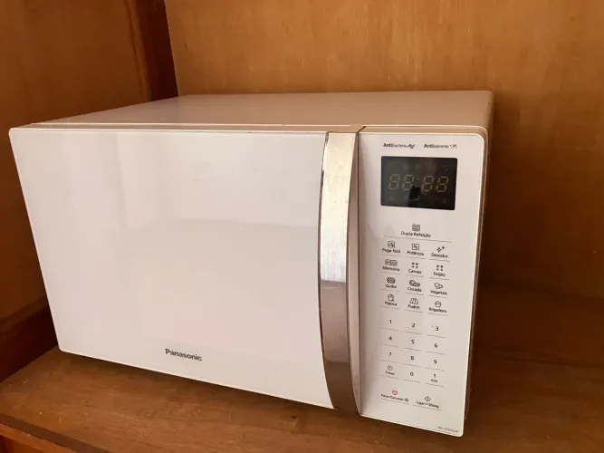 Microondas Branco