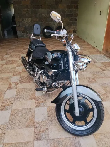 Mirage 250 2010 Customizada