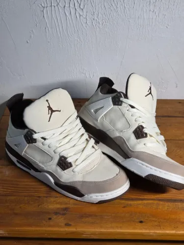 Jordan 4