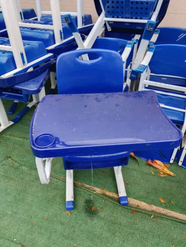 VENDA DE MOBILIÁRIO ESCOLAR - LOTE