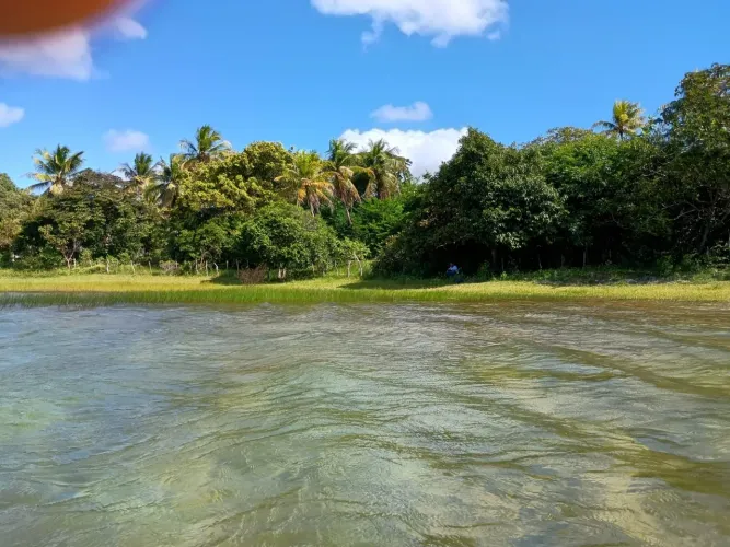 Lagoa da Boa água, as margens da lagoa, 5.800m2