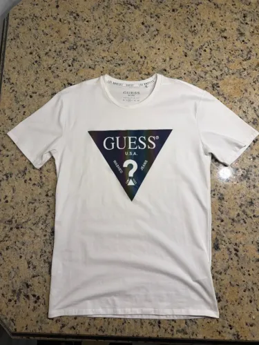 Camiseta Guess Original Branca Masculina - Nova Sem Uso Tam M - Importado Orlando 2025