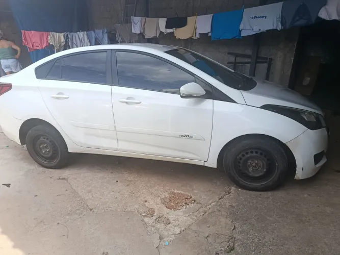 Hyundai HB20S C.plus/c.style1.0 Flex 12V Mec. 4P 2019