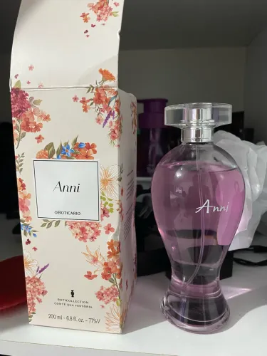 Perfume feminino Anni