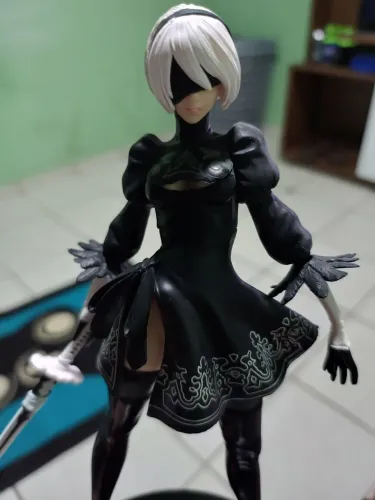 Action figure/Boneca - 2B Nier: Automata - 28cm