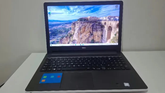 Dell Inspiron 15 5566 i7 480GB SDD 16GB RAM