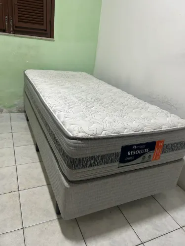 Cama de solteiro 