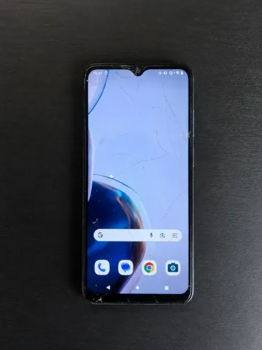 Motorola E22